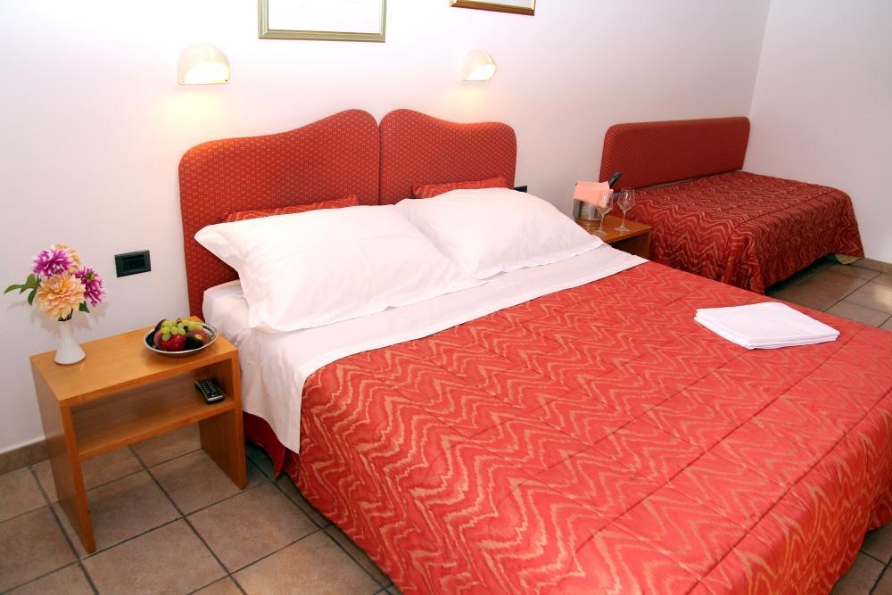 Family Hotel Como Rivisondoli Kültér fotó