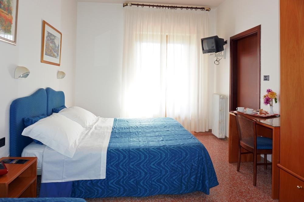 Family Hotel Como Rivisondoli Kültér fotó